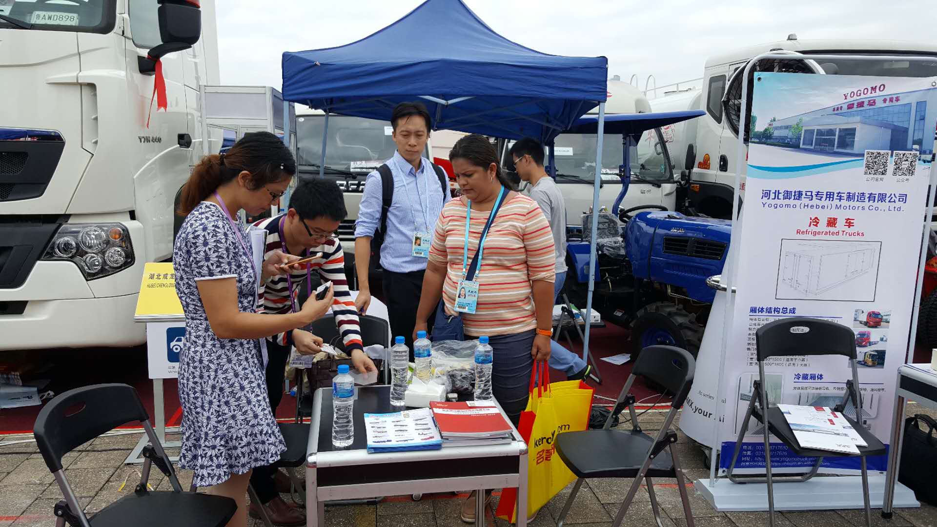 湖北成龍威2017年外貿(mào)團(tuán)隊(duì)風(fēng)采！